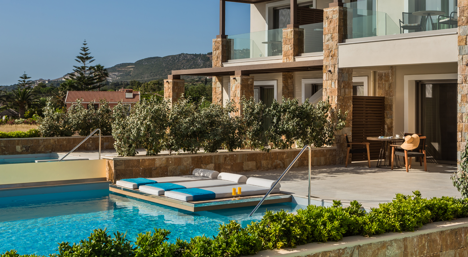 Electra_Kefalonia_Executive_Suite_Private_Pool (11) (2)