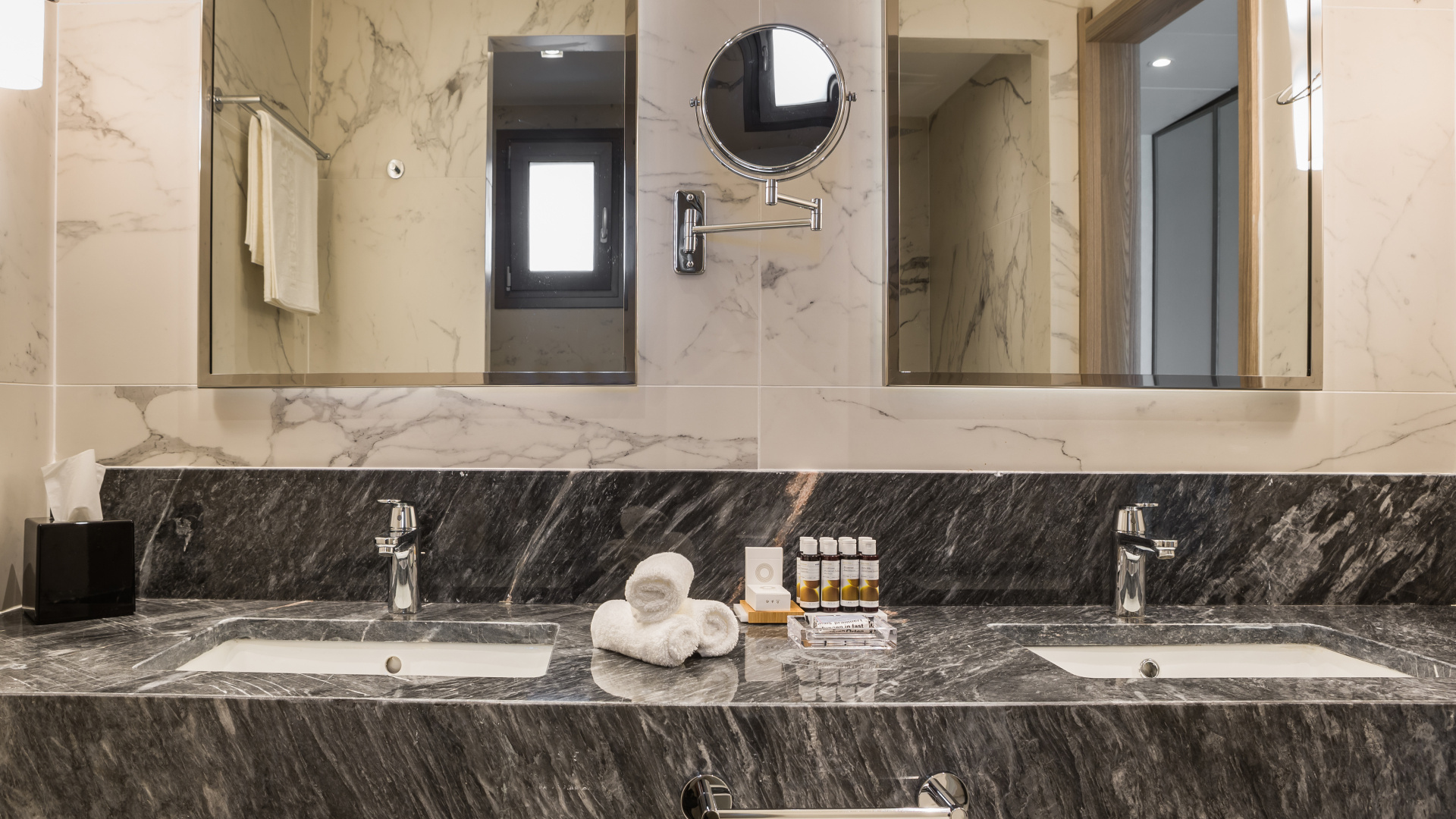 Electra_Kefalonia_Executive_Suite_Private_Pool_Bathroom (1) (1)