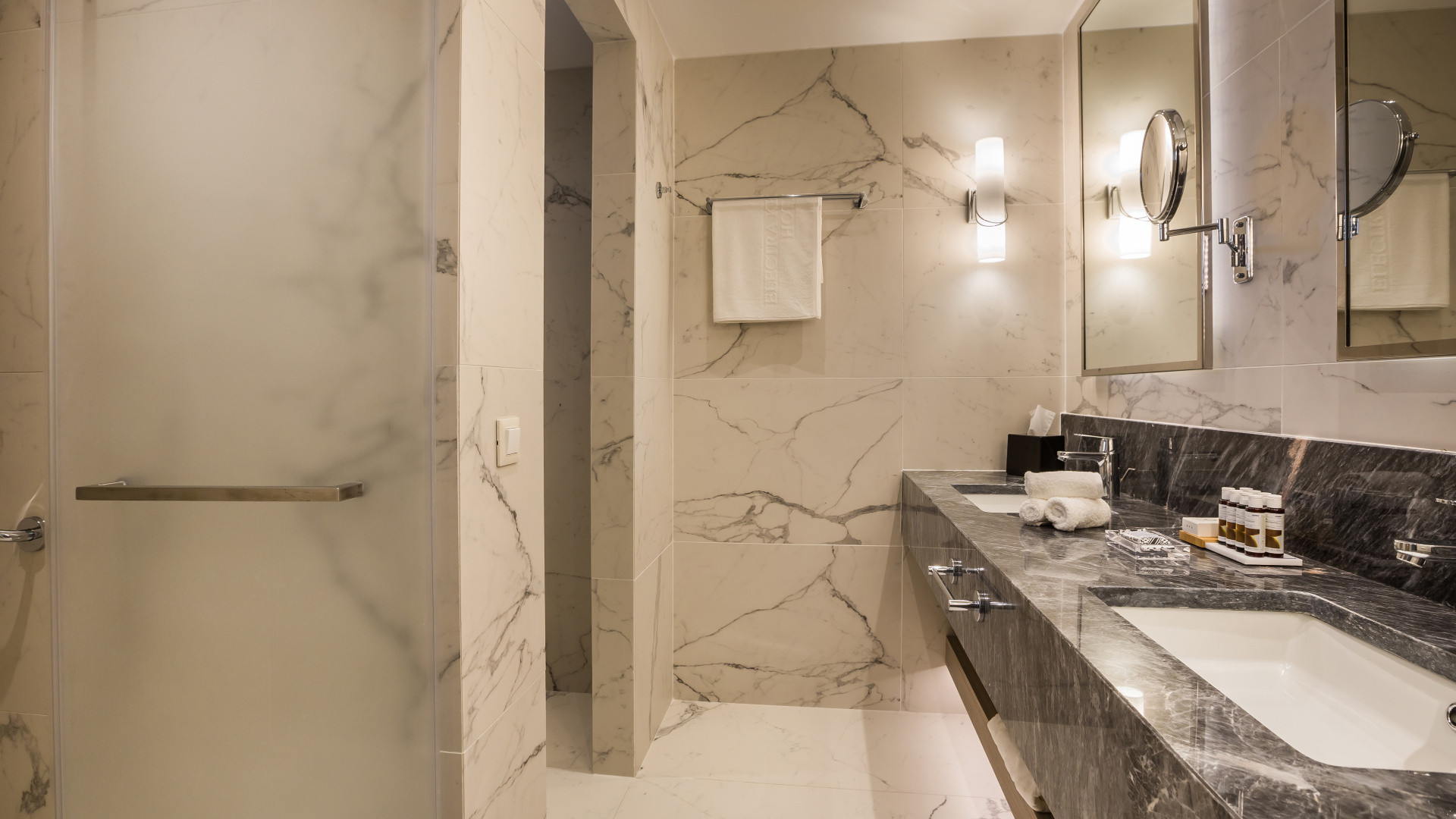Electra_Kefalonia_Executive_Suite_Private_Pool_Bathroom (5) (2)
