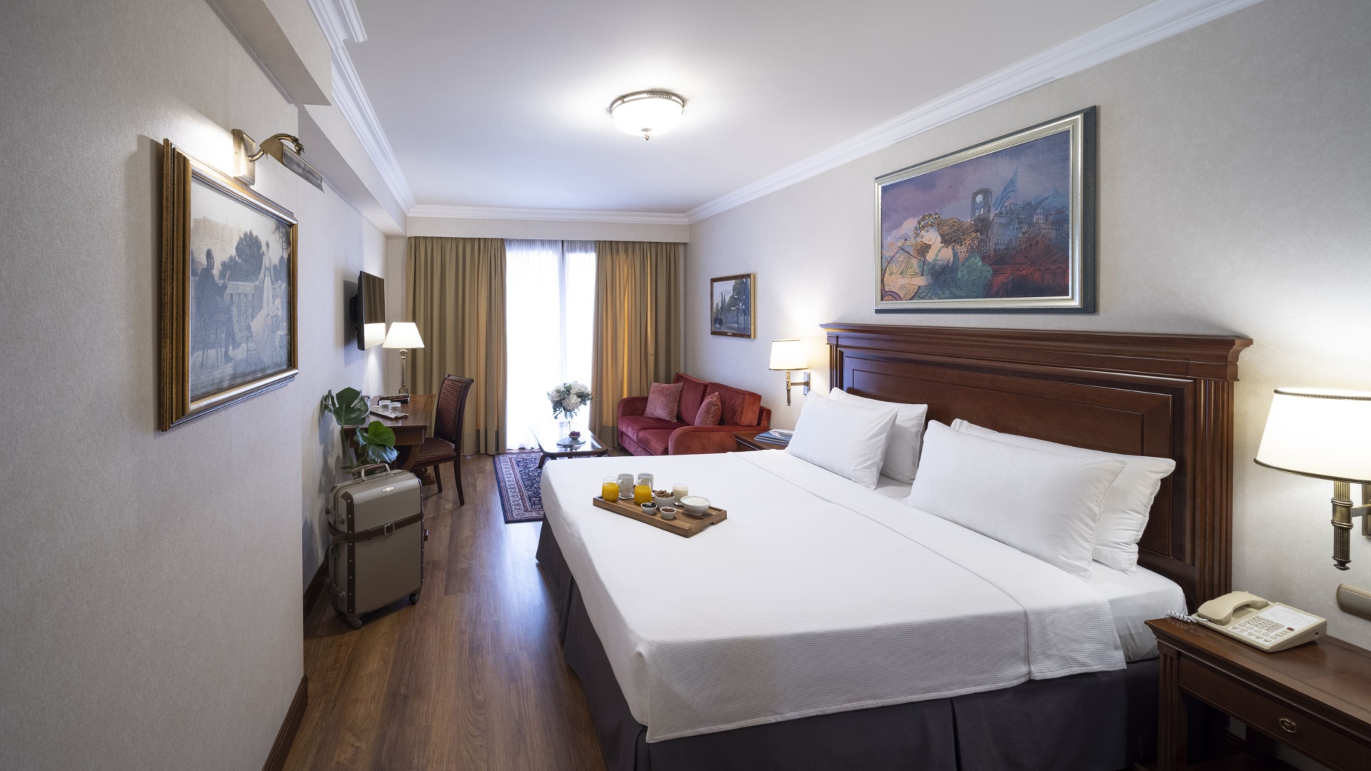 Electra_Palace_Athens_Premium_Room_Acropolis_View_Balcony_Bedbroom