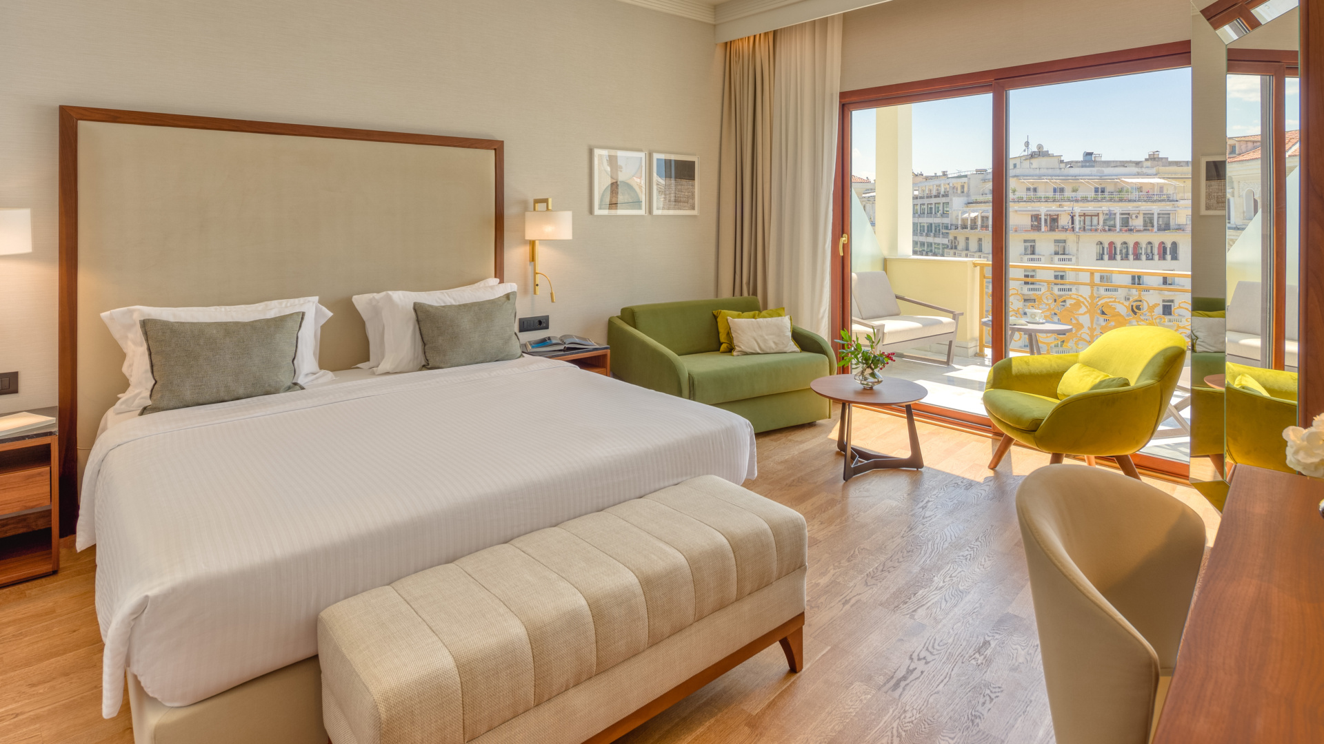 Electra_Palace_Thessaloniki_Executive_sea_View_Triple_Bedroom_Overview