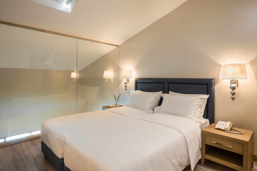 Superior_Maisonette_Two_Storey_Premium_Suite_Bedroom