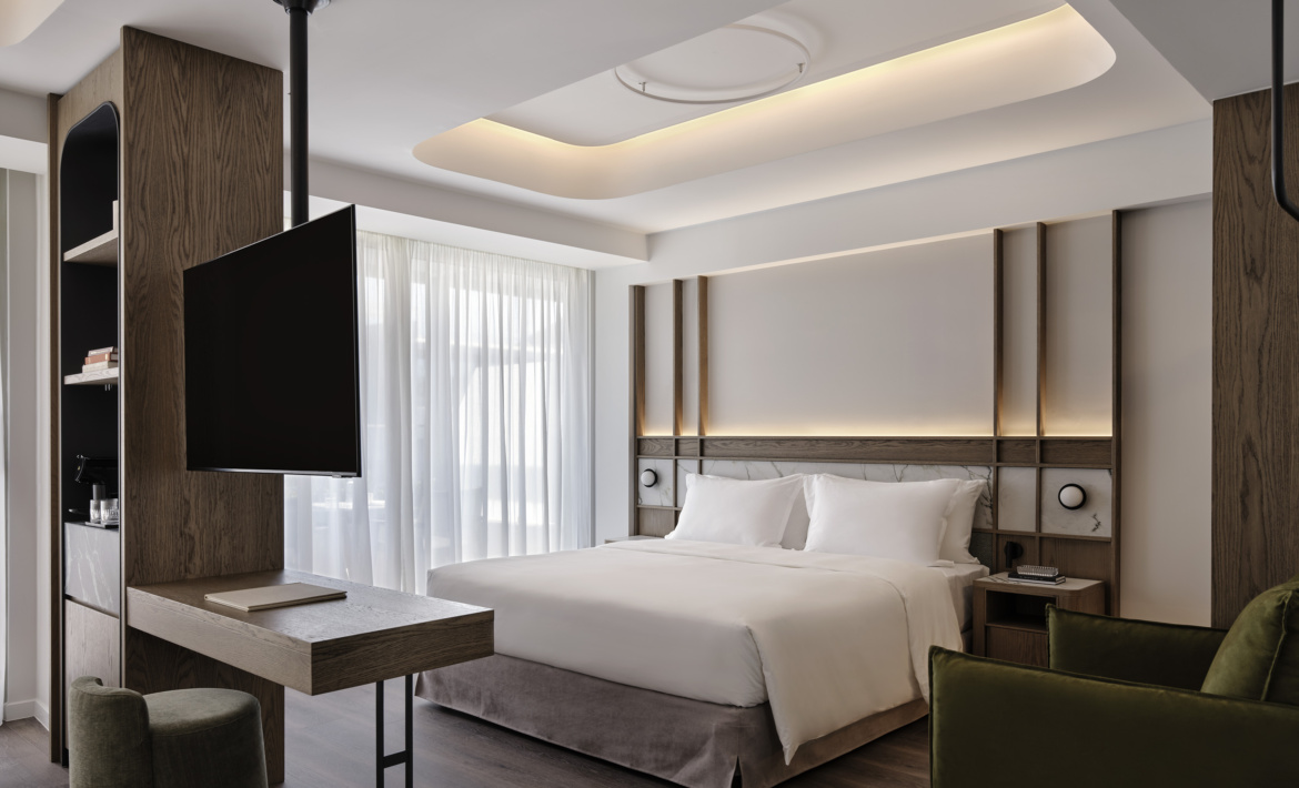 electra-athens-rhythm-active-suite-bedroom-overview