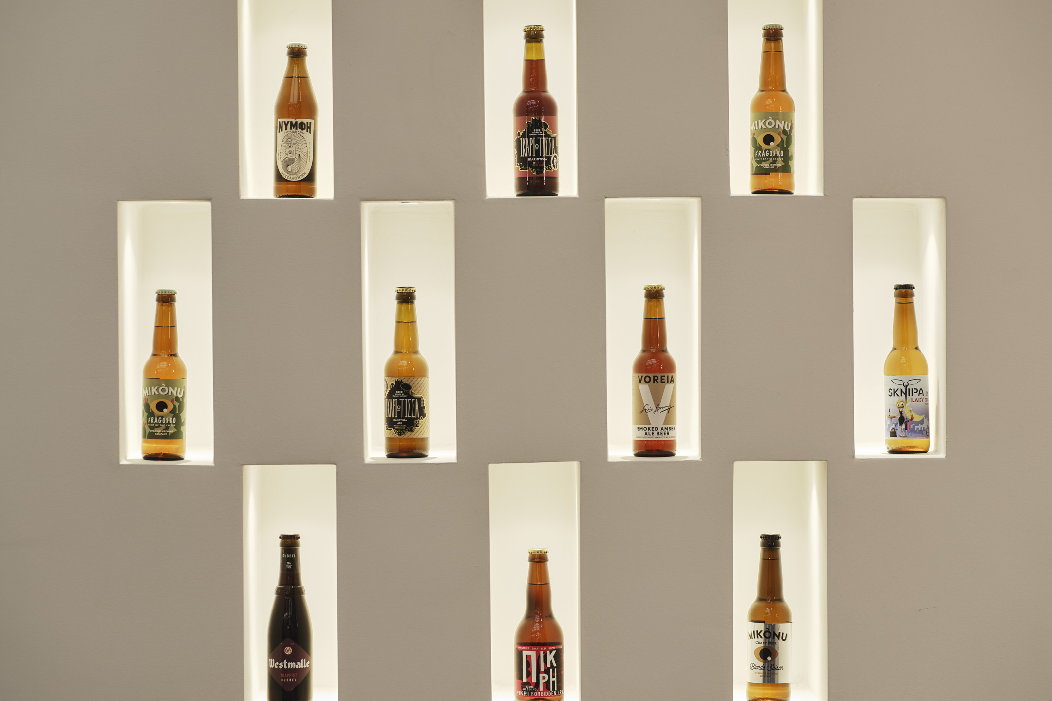 rebels-brew-local-beers-electra-rhythm-athens