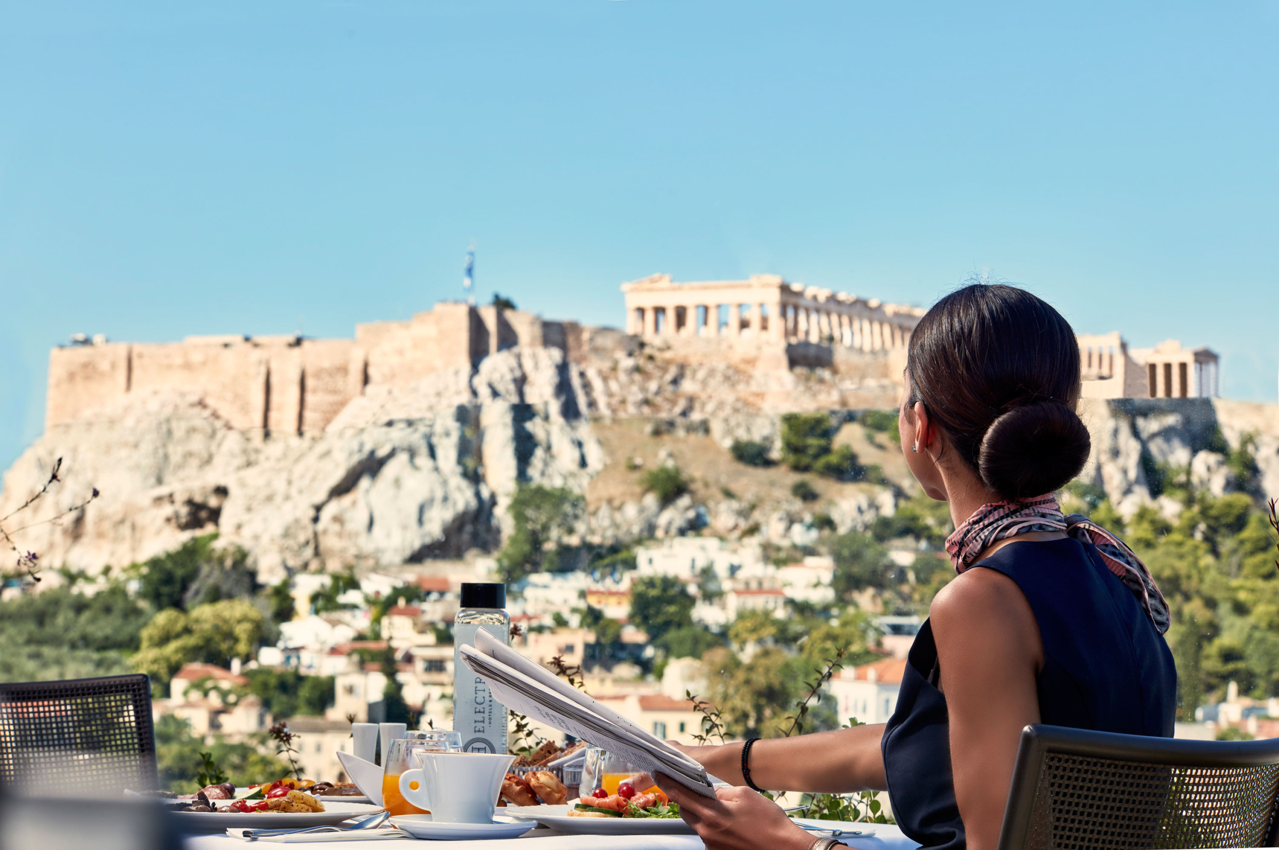 ELECTRA-METROPOLIS-ATHENS-METROPOLIS-ROOF-GARDEN-BREAKFAST-ACROPOLIS_VIEW