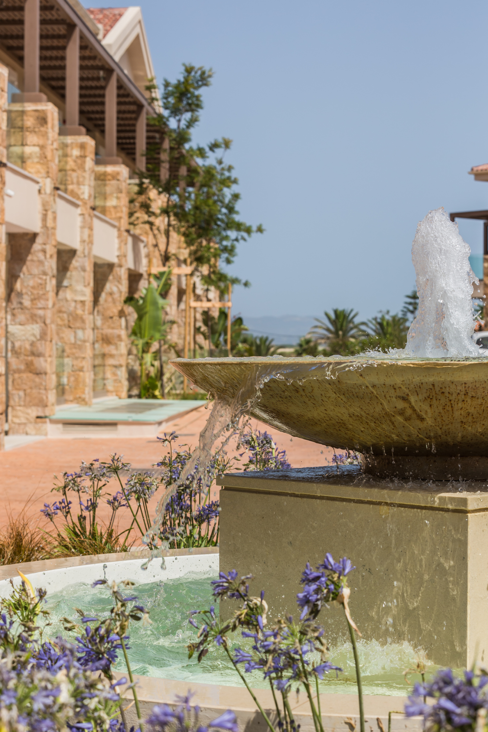 Electra_Kefalonia_Hotel_Entrance_Details_Fountain (1)