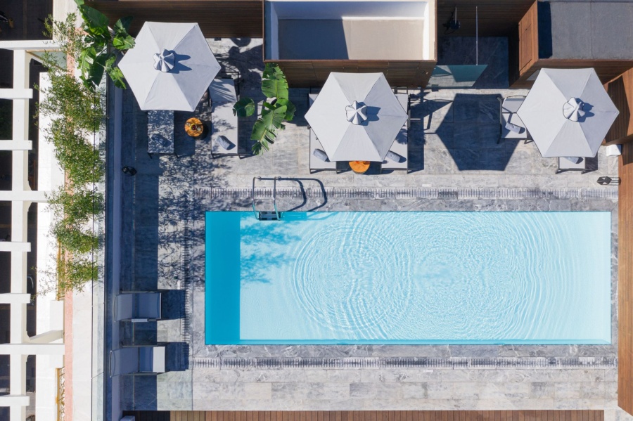 _10 - pool_resized