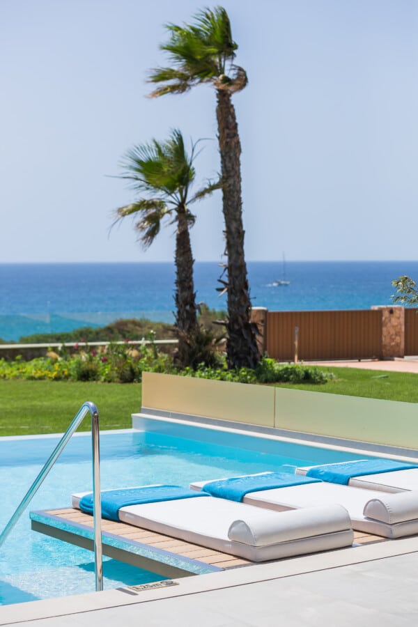 Electra_Kefalonia_Executive_Suite_Private_Pool_Experience(breakfast in room) (9)