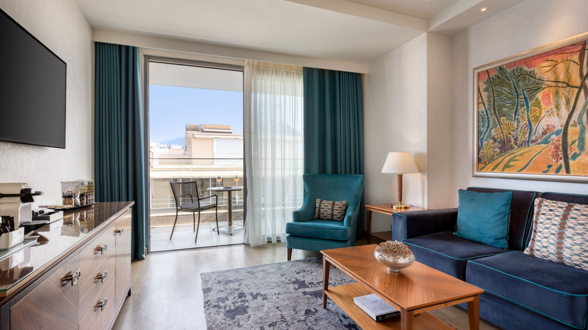 electra_metropolis_suite_with_balcony-5