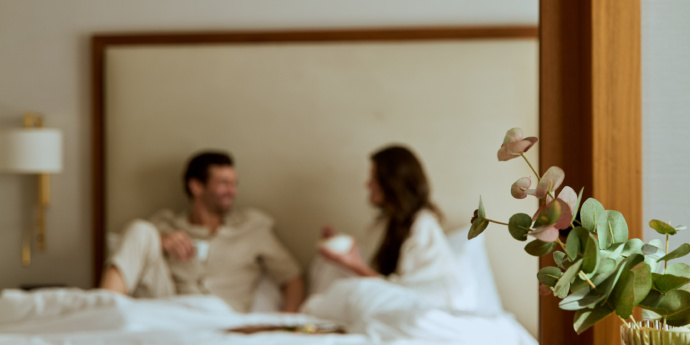 electra-aristotelous-suite-bed-couple-2