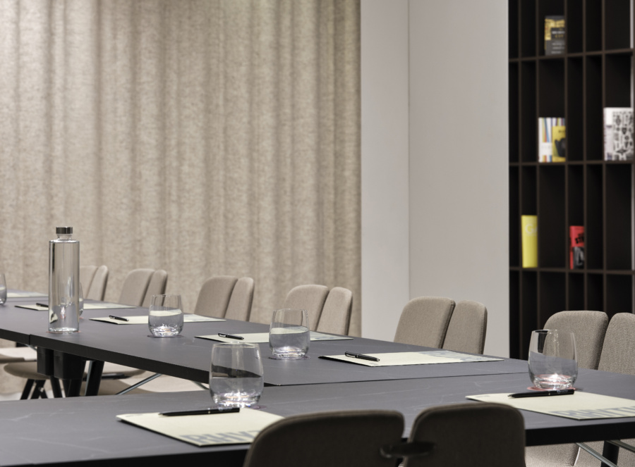 electra-rhythm-athens-pulse-room-business-meeting