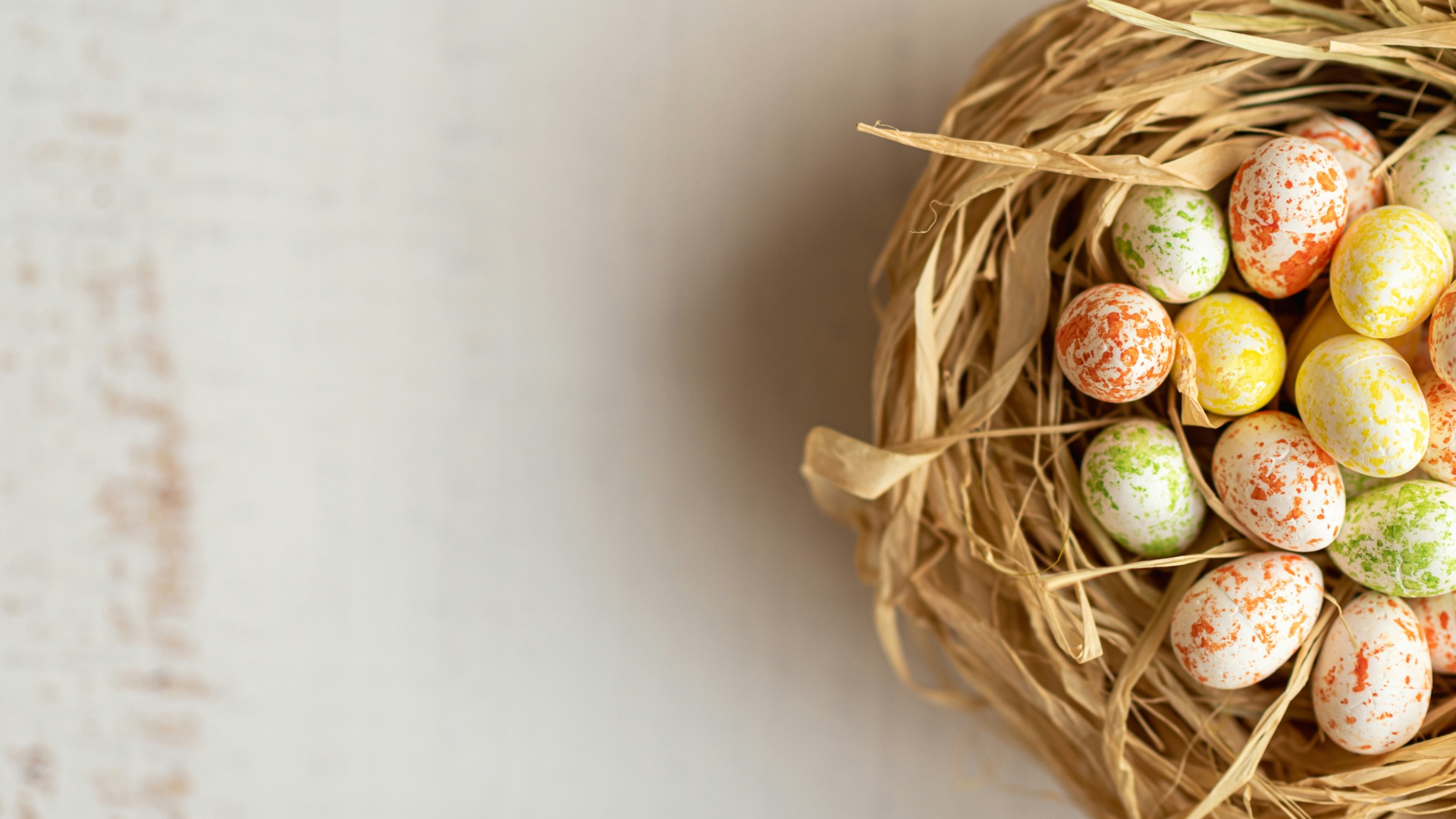 Discover the traditions and what to experience during Easter in Athens 2026.