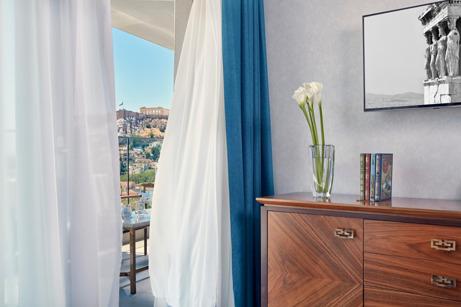 metropolis-athens-acropolis-suite-details