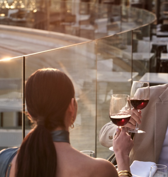 electra-aristotelous-orizontes-roofgarden-wine