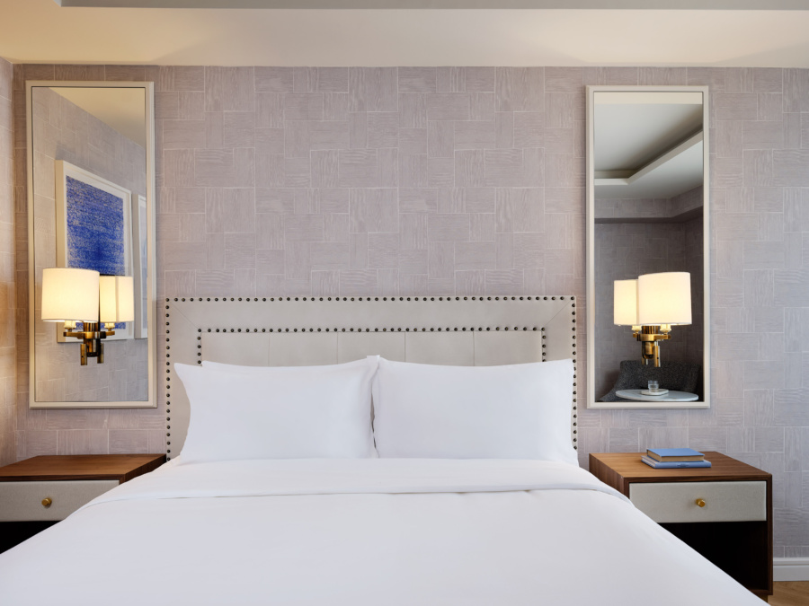 electra-palace-athens-superior-garden-view-bedroom